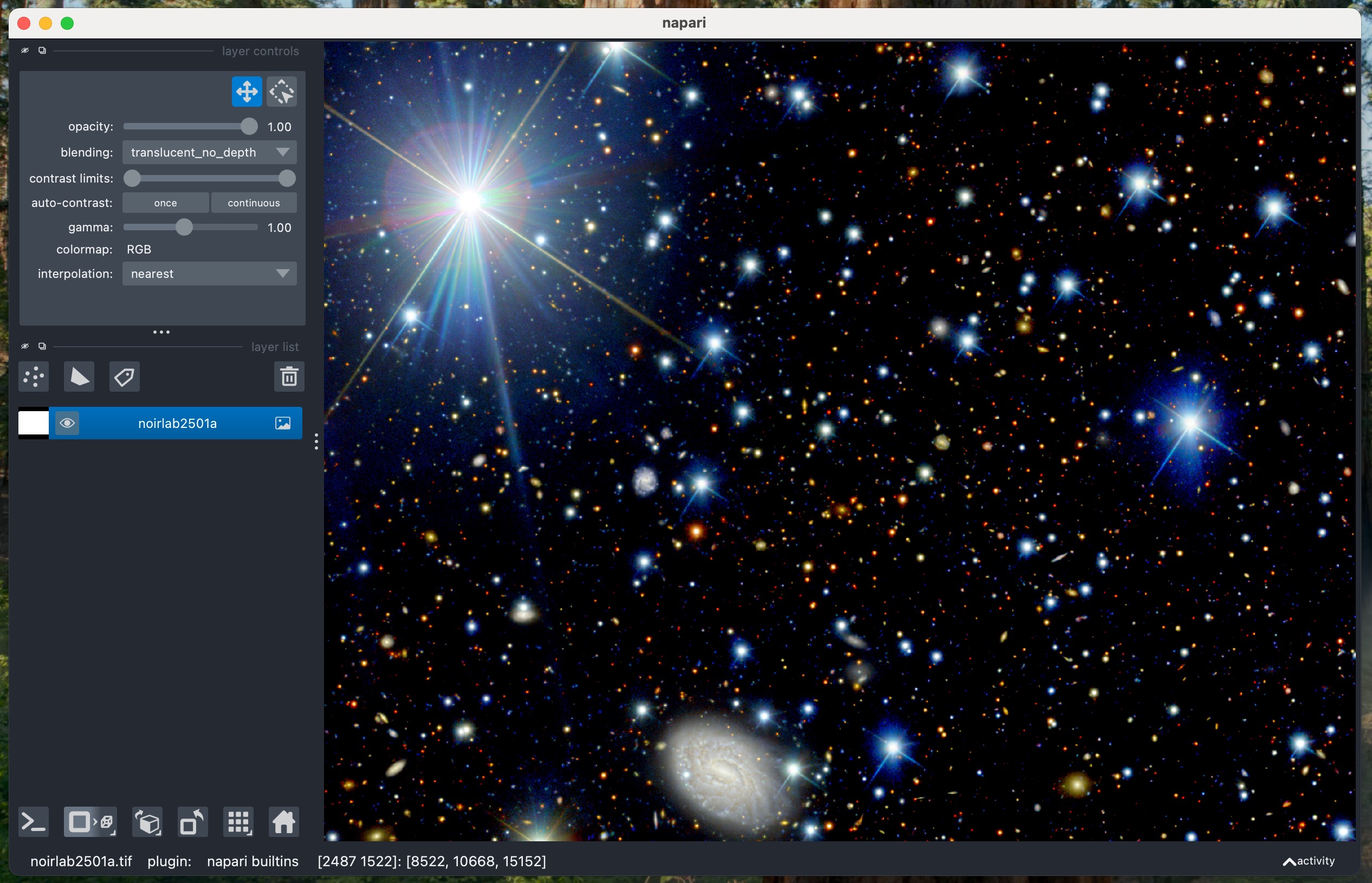 Demo of pan and zoom functionality in napari.